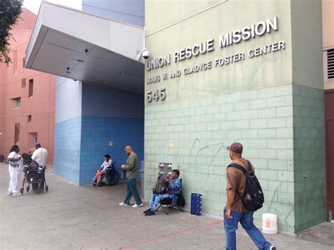 La rescue mission - Families will need to depart by 8:00am. All personal items need to be taken with you during the day and you can only return at the designated intake times i.e. 3pm and 6pm. Emergency Shelter is a 14 night stay for single, and 30 day stay for those with children. All such items can be stored during the duration of your overnight stay.